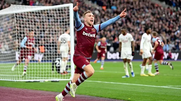 West Ham player celebrates after scoring a goal during a match. Channel i News - চ্যানেল আই নিউজ