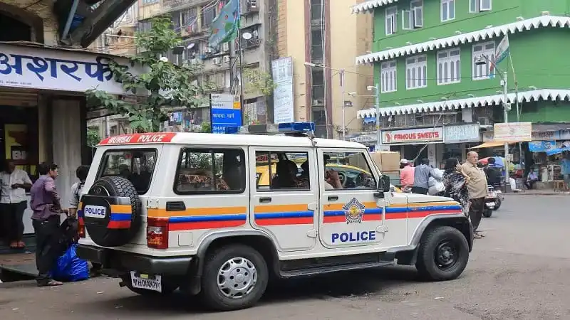 নিরাপত্তা বাহিনী মোতায়েনের ছবি, শহরের রাস্তায় পুলিশ গাড়ি. Channel i News - চ্যানেল আই নিউজ