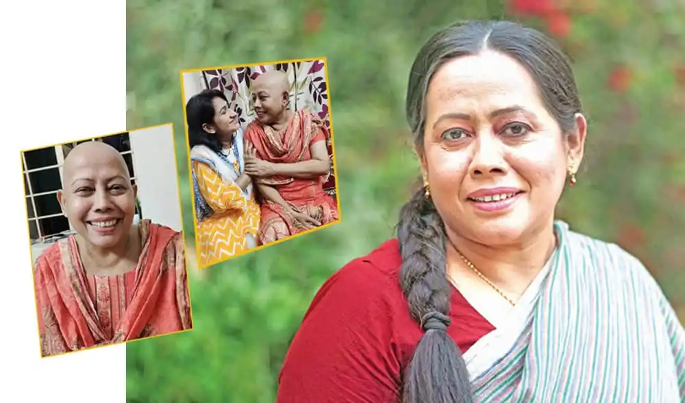 আফরোজা ক্যানসার জয় করে স্বাভাবিক জীবনে ফিরেছেন, হাসিমুখে ছবি তুলছেন।. Channel i News - চ্যানেল আই নিউজ