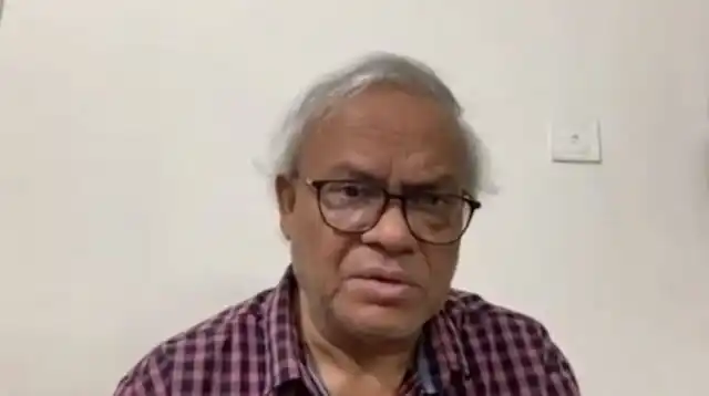 রুহুল কবির রিজভীকে খুঁজছে ডিবি, ছবি দেখাচ্ছেন একজন ব্যক্তি. Channel i News - চ্যানেল আই নিউজ