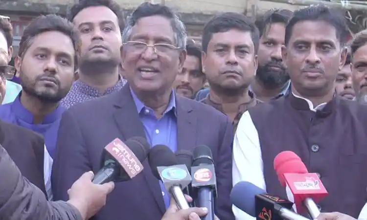 কৃষিমন্ত্রী সংবাদ সম্মেলনে বক্তব্য দিচ্ছেন, সাংবাদিকরা প্রশ্ন করছেন. Channel i News - চ্যানেল আই নিউজ