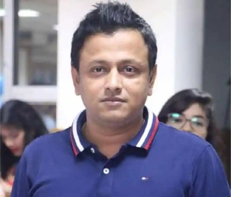 বাংলাদেশের একজন জনপ্রিয় ব্যক্তি, শান্ত ও আত্মবিশ্বাসী মুখাবয়ব. Channel i News - চ্যানেল আই নিউজ