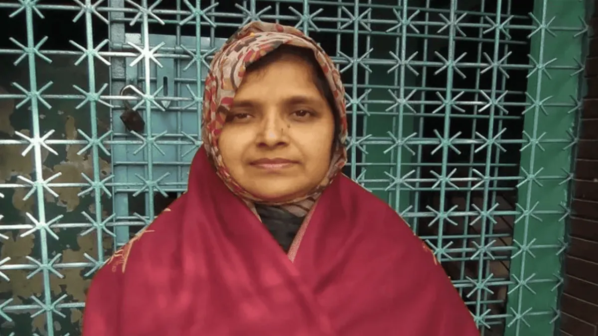 চ্যানেল আই অনলাইন সাংবাদিক মাহবুব মোর্শেদের মায়ের শেষ বিদায়. Channel i News - চ্যানেল আই নিউজ