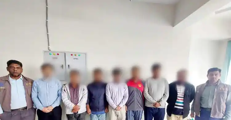 প্রশ্নফাঁস চক্রের সন্দেহভাজন চিকিৎসক ও ইউপি চেয়ারম্যানরা. Channel i News - চ্যানেল আই নিউজ