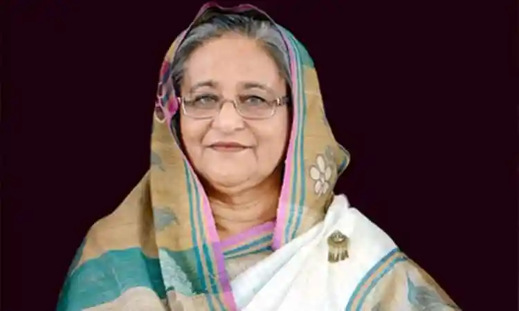 প্রধানমন্ত্রী শেখ হাসিনা হাস্যোজ্জ্বল মুখে ছবি. Channel i News - চ্যানেল আই নিউজ