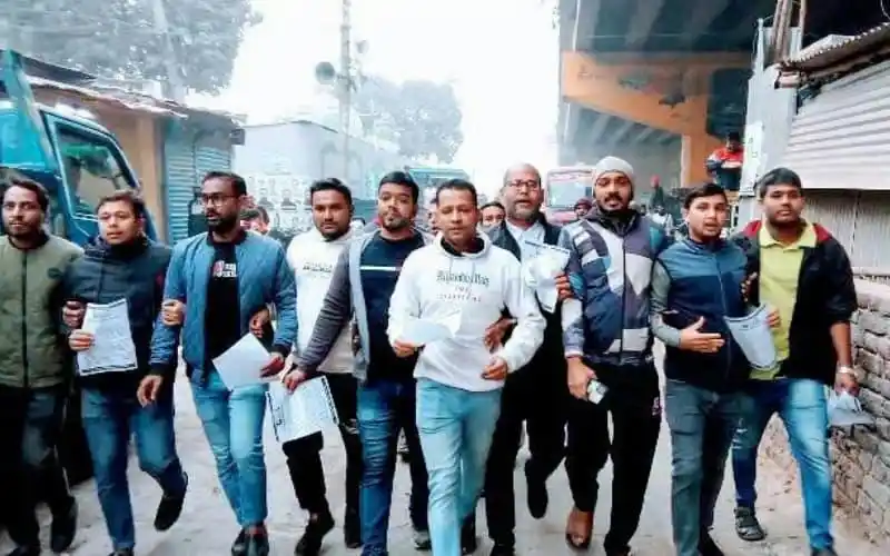 জনগণ বিক্ষোভরত, ডামি নির্বাচনের প্রতিবাদে রাস্তায়. Channel i News - চ্যানেল আই নিউজ