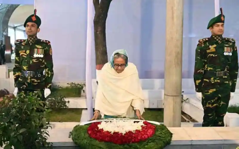 প্রধানমন্ত্রীর শ্রদ্ধা নিবেদন, বঙ্গবন্ধু ও বঙ্গমাতার প্রতি. Channel i News - চ্যানেল আই নিউজ