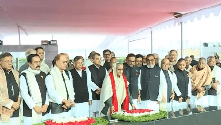 প্রধানমন্ত্রী ও নতুন মন্ত্রিসভার সদস্যরা বঙ্গবন্ধুর প্রতিকৃতিতে শ্রদ্ধা নিবেদন. Channel i News - চ্যানেল আই নিউজ