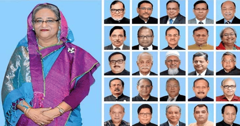 গাজায় খাবার ও পানি সংগ্রহের জন্য মানুষের দীর্ঘ লাইন. Channel i News - চ্যানেল আই নিউজ