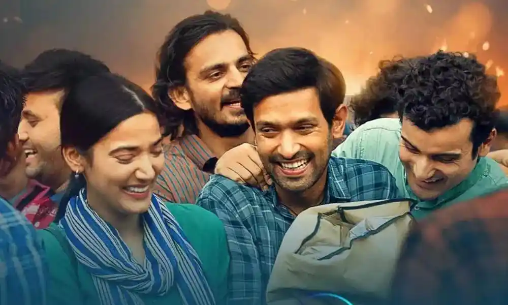 একত্রিত হয়ে হাস্যোজ্জ্বল অভিনেতাদের ছবি, উৎসবের মুহূর্ত. Channel i News - চ্যানেল আই নিউজ