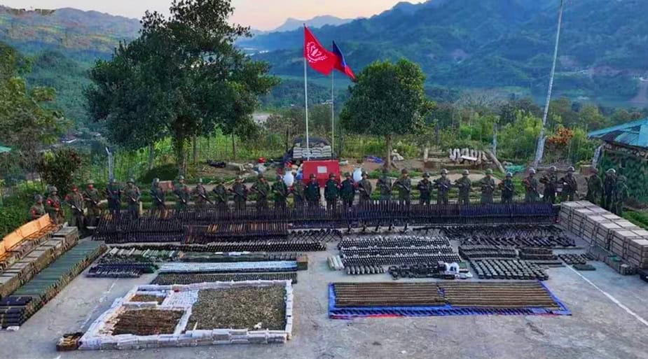 মিয়ানমার সেনারা সামরিক মহড়া ও অস্ত্র প্রদর্শনী করছে।. Channel i News - চ্যানেল আই নিউজ
