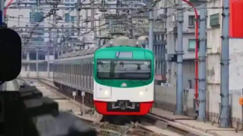 বাংলাদেশের মেট্রোরেল ট্রেন চলাচল, পাস ছাড়া যাত্রা সম্ভব নয়।. Channel i News - চ্যানেল আই নিউজ
