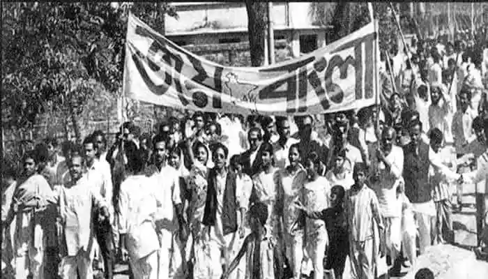 জনতা গণঅভ্যুত্থান দিবসের সমাবেশে অংশগ্রহণ করছে।. Channel i News - চ্যানেল আই নিউজ