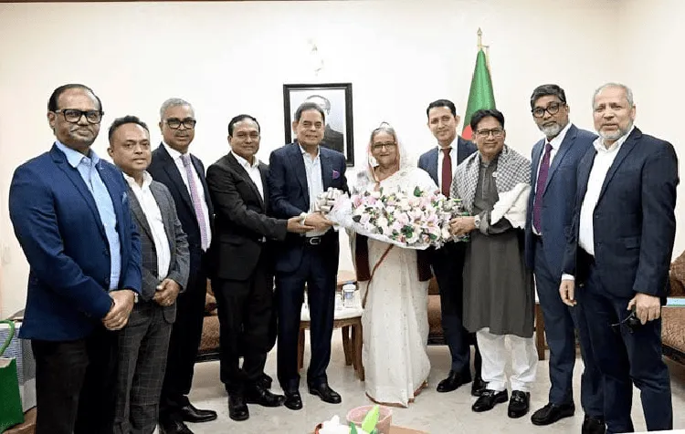প্রধানমন্ত্রীর সঙ্গে ব্যবসায়ী ও সরকারি কর্মকর্তাদের সাক্ষাৎ. Channel i News - চ্যানেল আই নিউজ