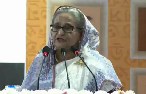 প্রধানমন্ত্রী speaking at a press conference in Bangladesh. Channel i News - চ্যানেল আই নিউজ
