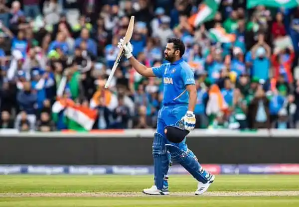 ভারতীয় ক্রিকেটার রোহিত শর্মা টেস্ট ম্যাচে ব্যাট হাতে উদযাপন করছেন. Channel i News - চ্যানেল আই নিউজ