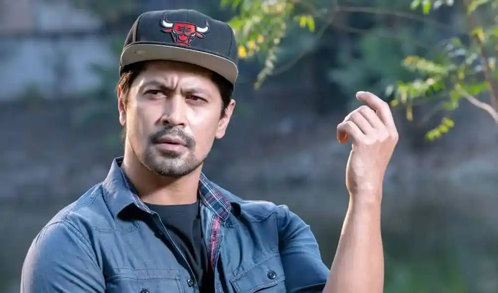 অভিনেতা সুমন ওটিটিতে অভিনয় করছেন, সিনেমায় সেন্সর নিয়ে উদ্বেগ প্রকাশ. Channel i News - চ্যানেল আই নিউজ