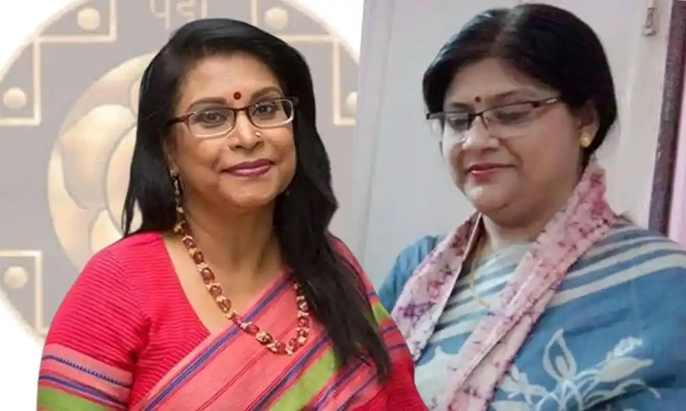 দুটি মহিলার ছবি, একজন হাসছেন, অন্যজন তাকাচ্ছেন. Channel i News - চ্যানেল আই নিউজ