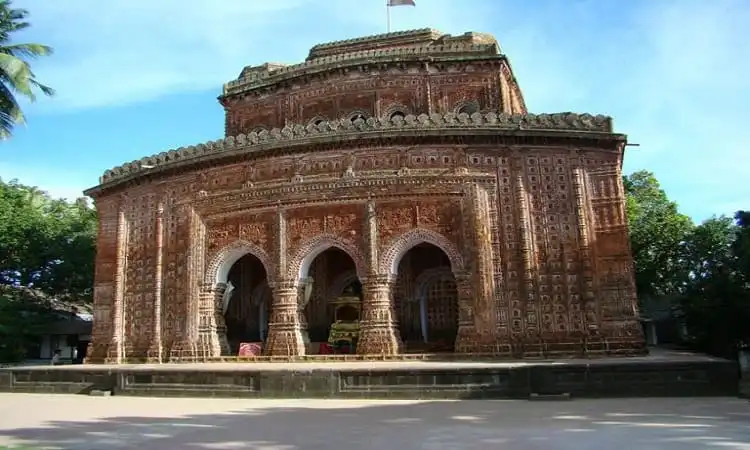 কান্তজীউ মন্দিরের প্রাচীন স্থাপনা, সুন্দর নকশা ও স্থাপত্যশৈলী. Channel i News - চ্যানেল আই নিউজ