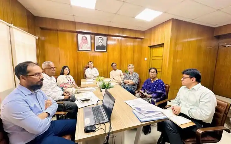 পরিবেশমন্ত্রী ও প্রজ্ঞা-আত্মার বৈঠক, আলোচনা চলছে. Channel i News - চ্যানেল আই নিউজ