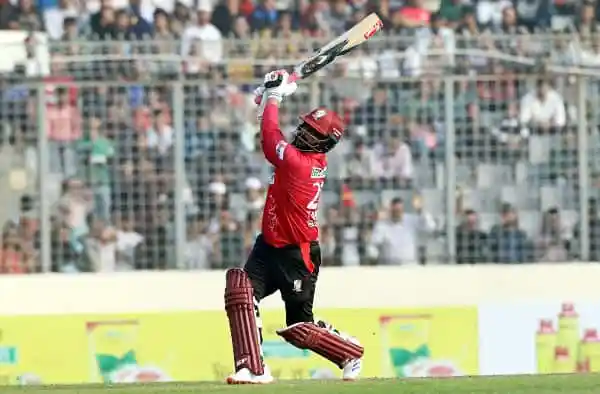 বাংলাদেশ ক্রিকেটার তামিম হাফসেঞ্চুরি উদযাপন করছেন. Channel i News - চ্যানেল আই নিউজ
