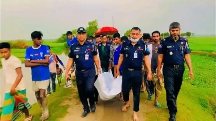 কিশোরগঞ্জে ধানক্ষেত থেকে যুবকের লাশ উদ্ধার, পুলিশ ও স্থানীয়রা উপস্থিত. Channel i News - চ্যানেল আই নিউজ