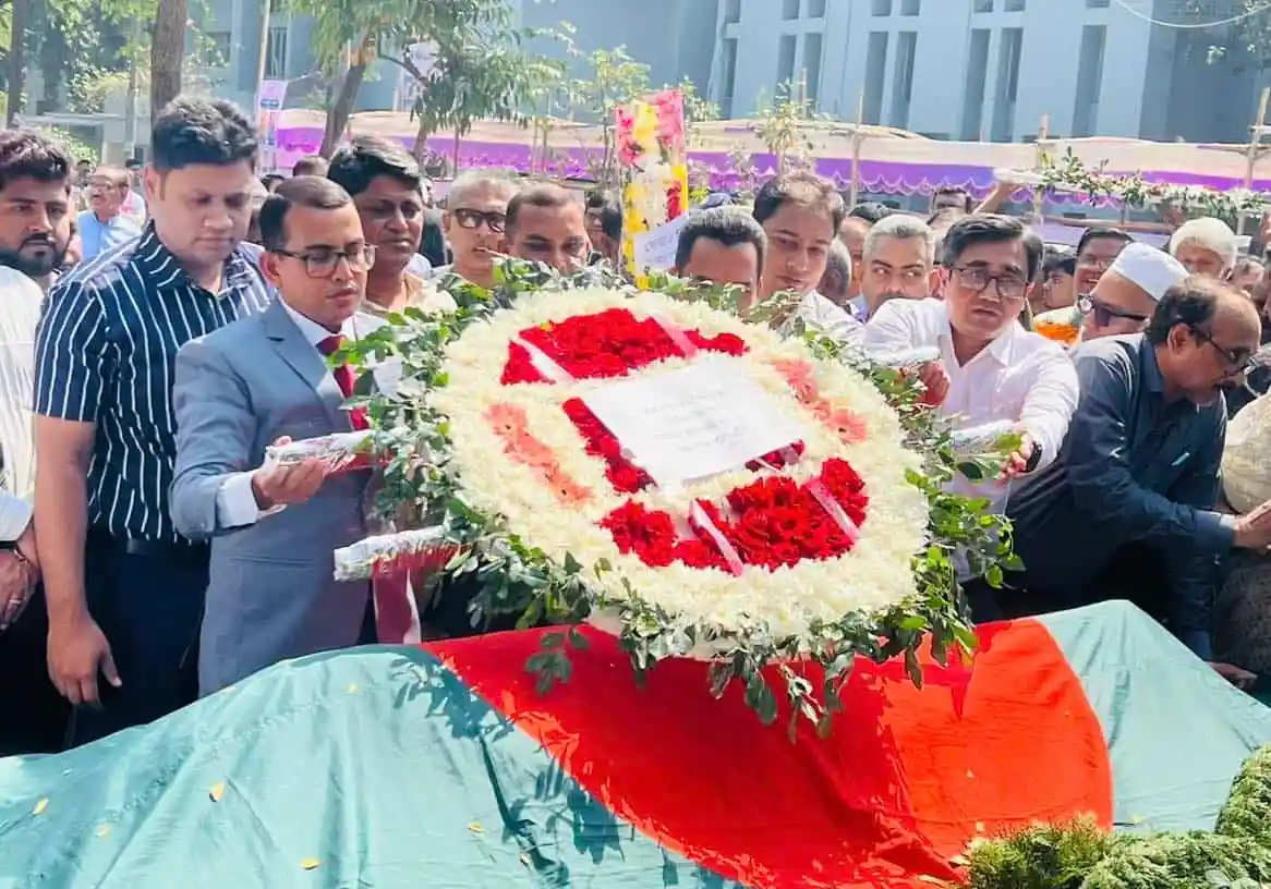 তথ্য প্রতিমন্ত্রীর পক্ষ থেকে মরদেহে শ্রদ্ধা নিবেদন. Channel i News - চ্যানেল আই নিউজ