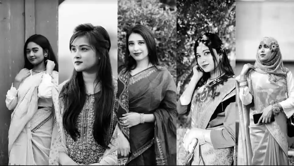 নারী শিক্ষার্থীরা স্বাধীনতা দিবসে বিভিন্ন পোশাকে দাঁড়িয়ে আছেন. Channel i News - চ্যানেল আই নিউজ