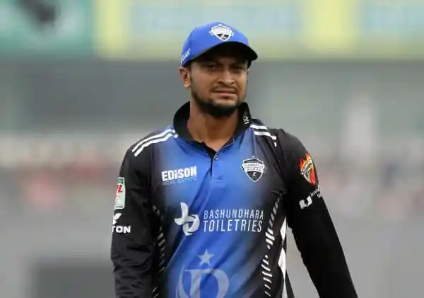 সাকিব আল হাসান ক্রিকেটার মাঠে প্রস্তুত, বাংলাদেশ ক্রিকেট দলের সদস্য. Channel i News - চ্যানেল আই নিউজ