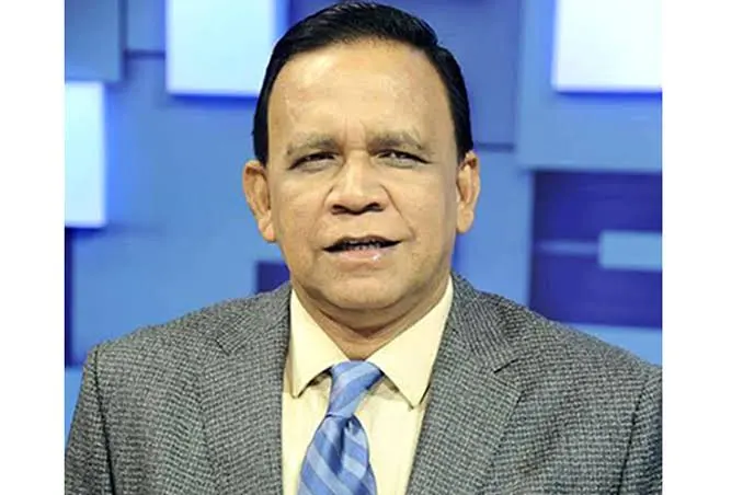 ব্যারিস্টার মাহবুব উদ্দিন খোকন সংবাদ পাঠরত. Channel i News - চ্যানেল আই নিউজ