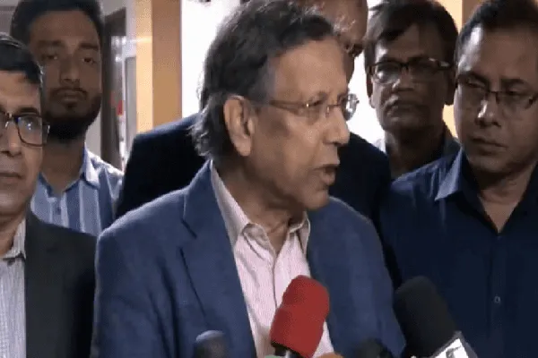 আইনমন্ত্রী খালেদা জিয়ার মুক্তি ও বিদেশে যাওয়ার বিষয়ে কথা বলছেন. Channel i News - চ্যানেল আই নিউজ