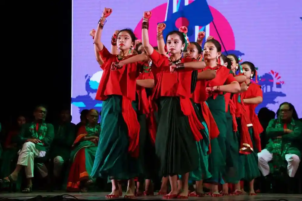 বাংলাদেশি নৃত্যশিল্পীদের পারফরম্যান্সের ছবি, সাংস্কৃতিক অনুষ্ঠান. Channel i News - চ্যানেল আই নিউজ