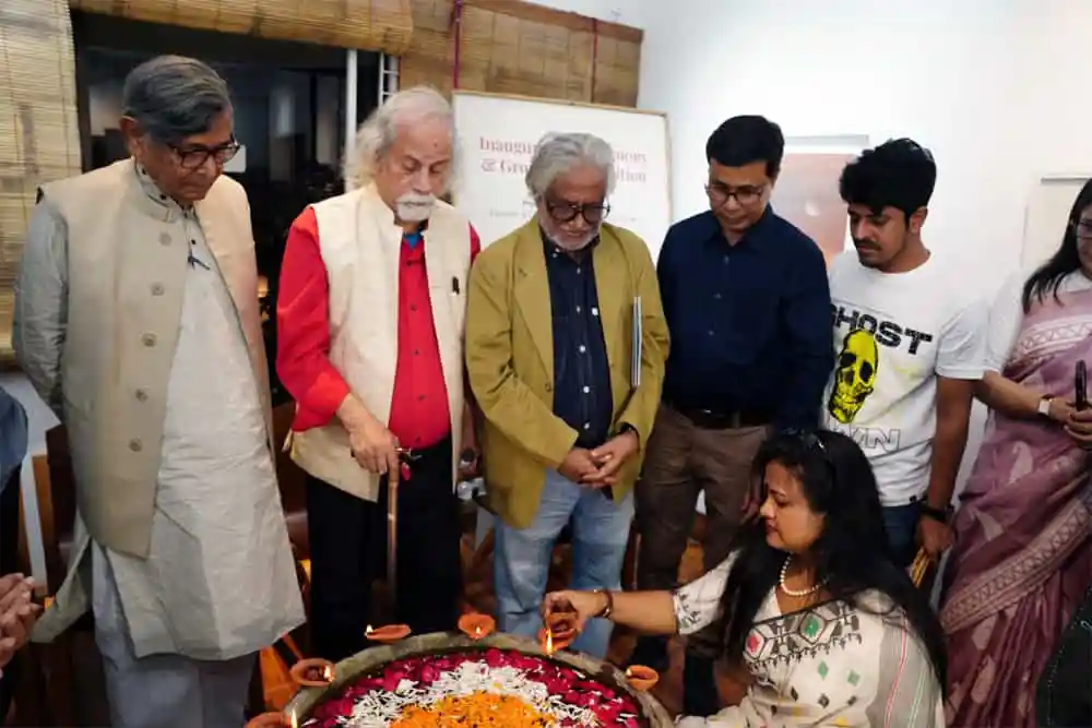 শিল্পীদের জন্য নতুন স্পেস 'ভূমি' উদ্বোধন অনুষ্ঠানে উপস্থিত শিল্পীরা. Channel i News - চ্যানেল আই নিউজ
