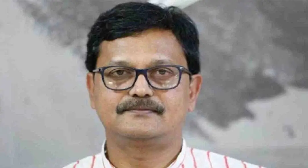 নৌ প্রতিমন্ত্রী এমভি আবদুল্লাহ’র দুবাই পৌঁছানোর খবর জানালেন. Channel i News - চ্যানেল আই নিউজ
