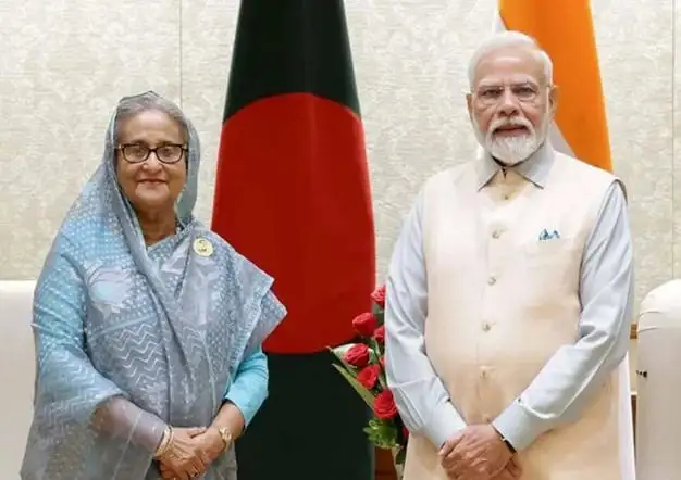 প্রধানমন্ত্রীর সঙ্গে ভারতের প্রধানমন্ত্রী নরেন্দ্র মোদির সাক্ষাৎ. Channel i News - চ্যানেল আই নিউজ