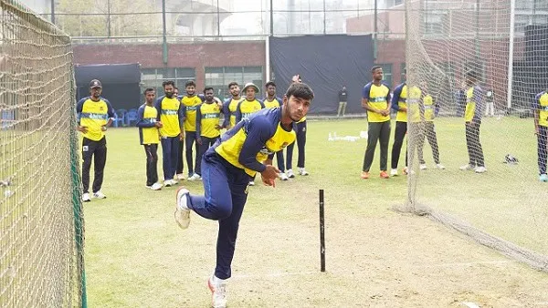 বাংলাদেশ ক্রিকেটার অনুশীলনে ব্যাটিং প্র্যাকটিস করছেন. Channel i News - চ্যানেল আই নিউজ