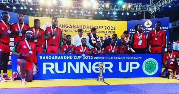 বাংলাদেশ কাবাডি দলের রানার আপ পুরস্কার গ্রহণের ছবি. Channel i News - চ্যানেল আই নিউজ