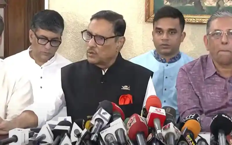 ওবায়দুল কাদের সাংবাদিকদের প্রশ্নের উত্তর দিচ্ছেন. Channel i News - চ্যানেল আই নিউজ