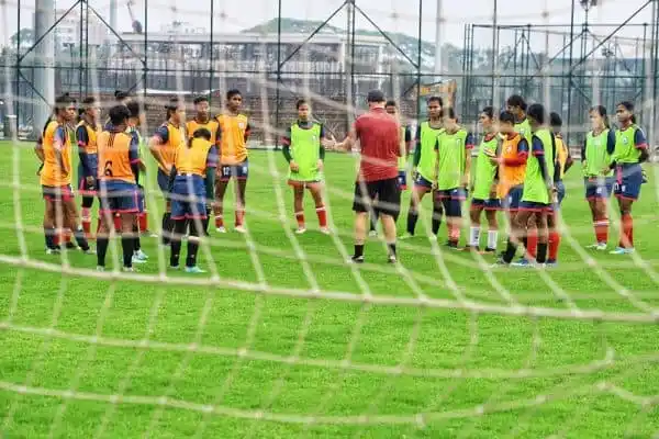 বাংলাদেশ ফুটবল দলের খেলোয়াড়রা অনুশীলন করছে. Channel i News - চ্যানেল আই নিউজ