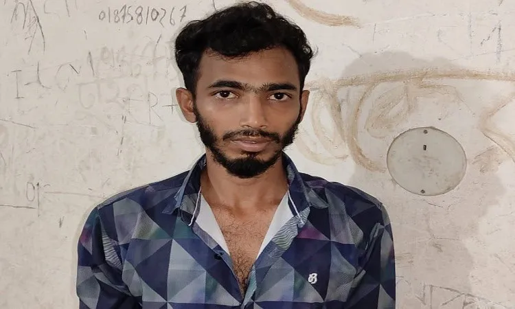 নিহত ব্যক্তির ছবি, সম্ভবত একজন যুবক, কালো চুল ও দাড়ি সহ. Channel i News - চ্যানেল আই নিউজ