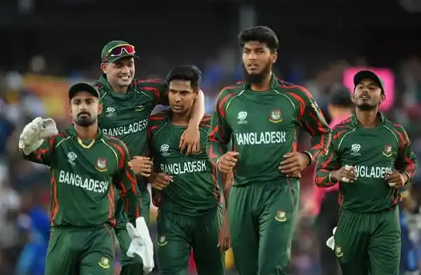 বাংলাদেশ ক্রিকেট দলের খেলোয়াড়রা মাঠে আনন্দিত ও উল্লসিত. Channel i News - চ্যানেল আই নিউজ