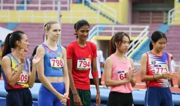 বাংলাদেশি অ্যাথলেটরা মালয়েশিয়ায় রৌপ্যপদক জিতেছেন. Channel i News - চ্যানেল আই নিউজ