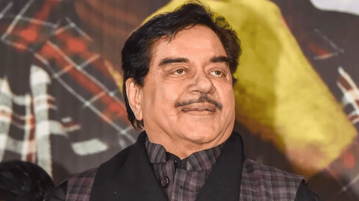 শত্রুঘ্ন সিনহা হাসপাতালে ভর্তি, তার স্বাস্থ্যের অবস্থা নিয়ে উদ্বেগ. Channel i News - চ্যানেল আই নিউজ