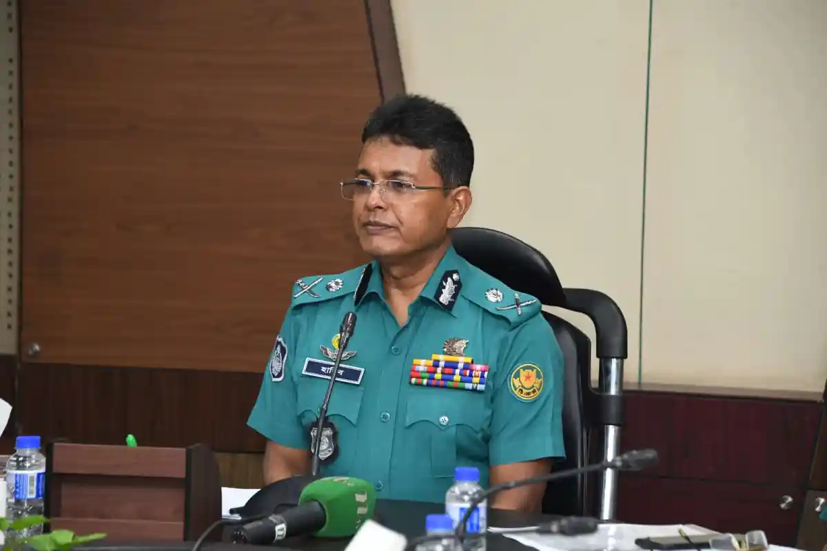 ডিএমপি কমিশনারের সাক্ষাৎকার, পুলিশ কর্মকর্তা, সংবাদ সম্মেলন. Channel i News - চ্যানেল আই নিউজ