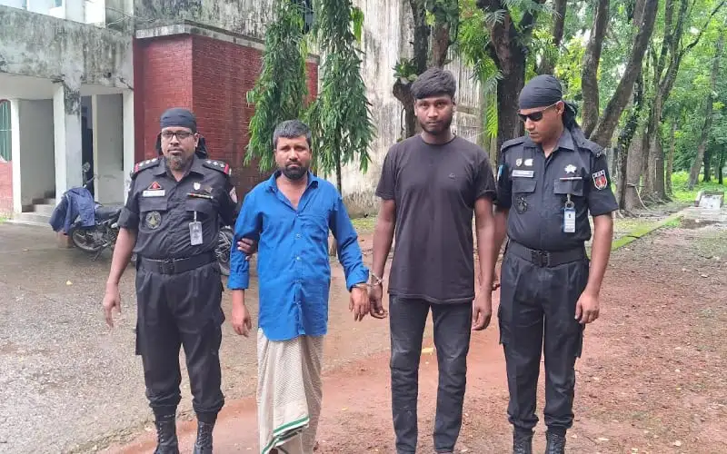 পাইপগান তৈরির কারিগরসহ আটক ২, কিশোরগঞ্জে পুলিশি অভিযান. Channel i News - চ্যানেল আই নিউজ