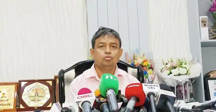 ডিবি প্রধানের সংবাদ সম্মেলনে সাংবাদিকদের প্রশ্নের উত্তর. Channel i News - চ্যানেল আই নিউজ