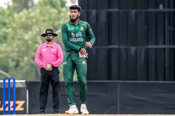 বাংলাদেশ ক্রিকেট দলের খেলোয়াড় মাঠে প্রস্তুত, অধিনায়ক রশিদ নেতৃত্বে. Channel i News - চ্যানেল আই নিউজ