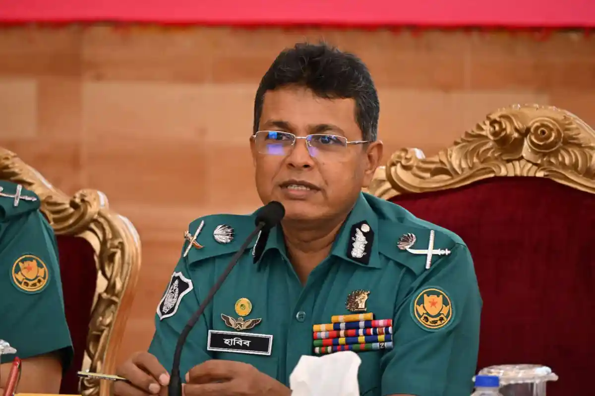 ঢাকা মহানগরীতে চুরি প্রতিরোধে ডিএমপি কমিশনারের নির্দেশনা. Channel i News - চ্যানেল আই নিউজ