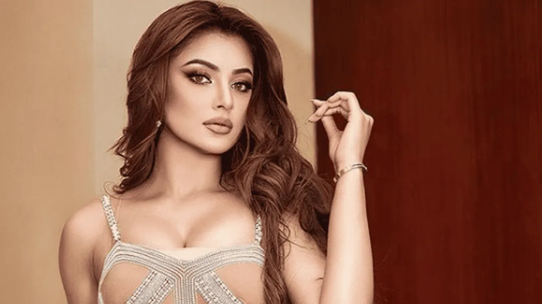 উর্বশীর ২৩ সেকেন্ডের ভিডিও নিয়ে শোরগোল!. Channel i News - চ্যানেল আই নিউজ