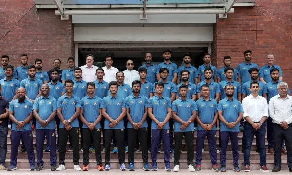 অস্ট্রেলিয়া সফরের দলে থাকা ক্রিকেটার ও কর্মকর্তাদের ছবি. Channel i News - চ্যানেল আই নিউজ